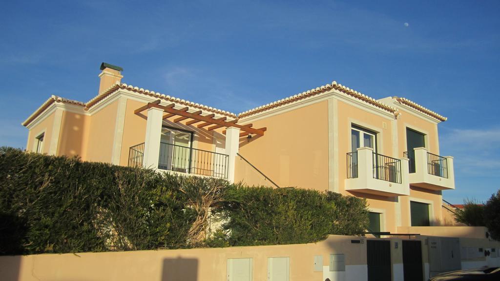 Apartamentos Villa T2 Vila Sagres Oda fotoğraf